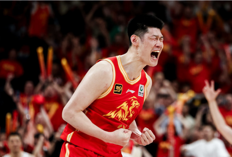CBA官宣常规赛8大奖候选：胡金秋领衔MVP 徐昕领衔最具进步奖 | 中国区|球友会|股份有限公司