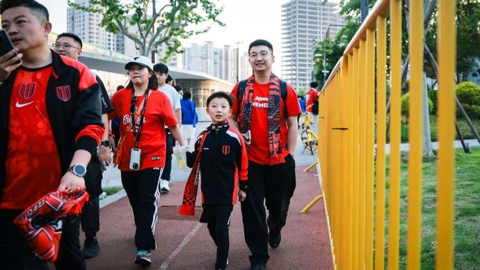 只是一场足球赛，为何价值高达 1.35 亿元！？ | 中国区|球友会|股份有限公司