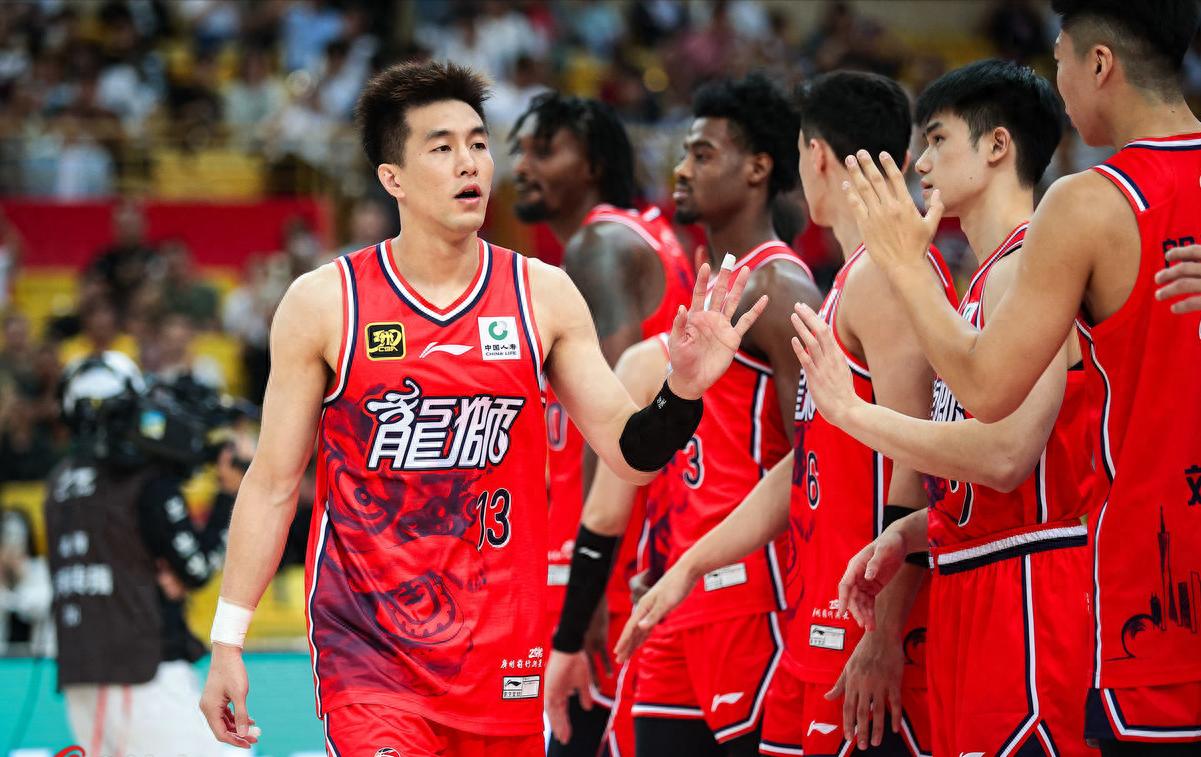 合同到期！CBA这6人失去顶薪，郭艾伦领衔，郭士强爱徒转会困难 | 中国区|球友会|股份有限公司