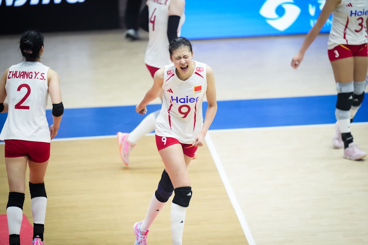 又美又能打！中国女排18岁1米96新星闪耀：小赵蕊蕊变赵勇新利器 | 中国区|球友会|股份有限公司