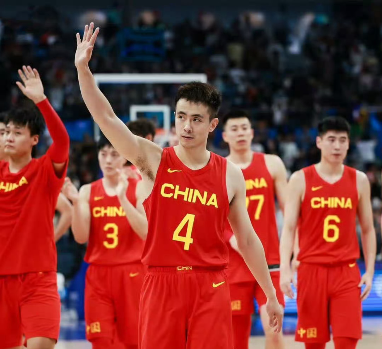 众望所归!赵继伟取代赵睿再任中国男篮队长,率队迎战日本中国台北 | 中国区|球友会|股份有限公司
