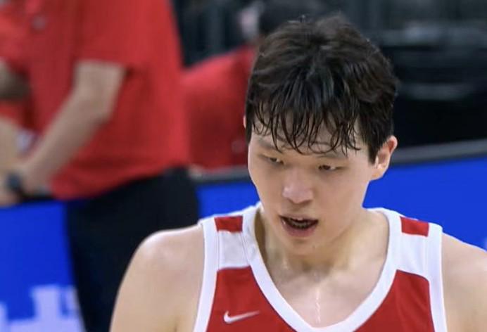 媒体人：世预赛怎么能用好杨瀚森，郭士强指导需尽快拿定主意 | 中国区|球友会|股份有限公司