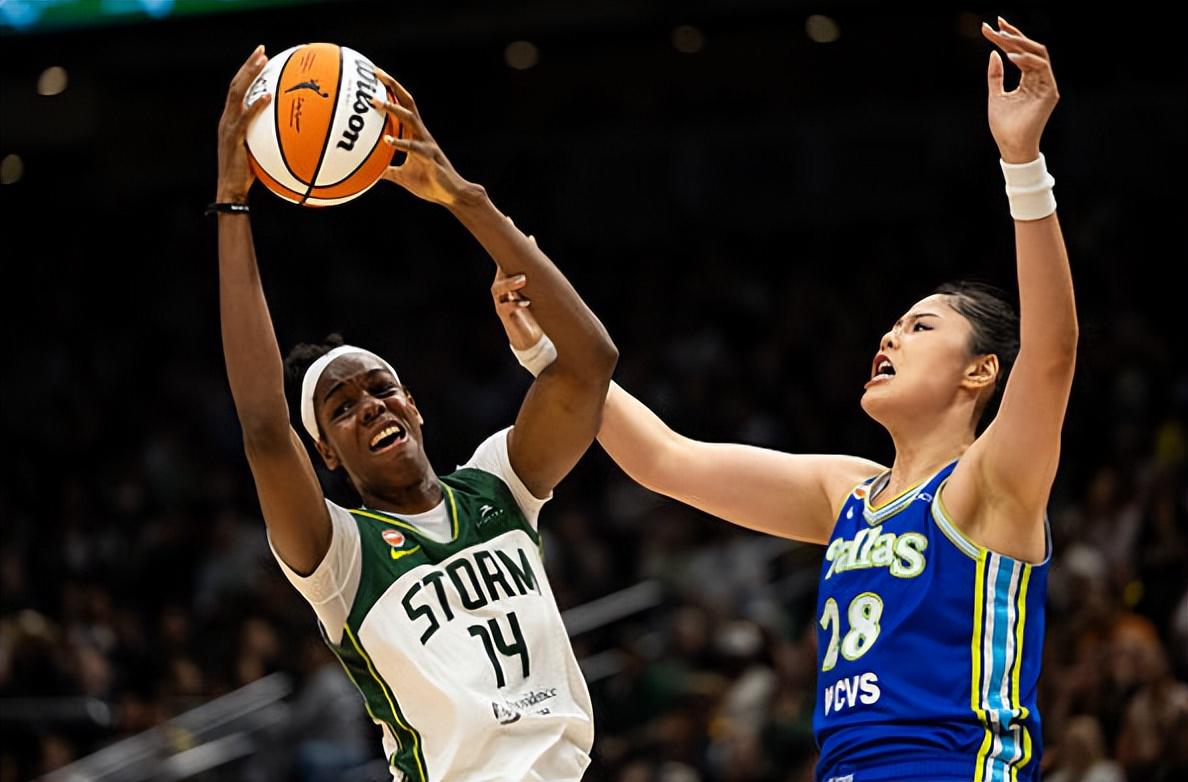 砍10分+正负值第1！中国女篮2米01王牌闪耀WNBA：化身黄金替补 | 中国区|球友会|股份有限公司
