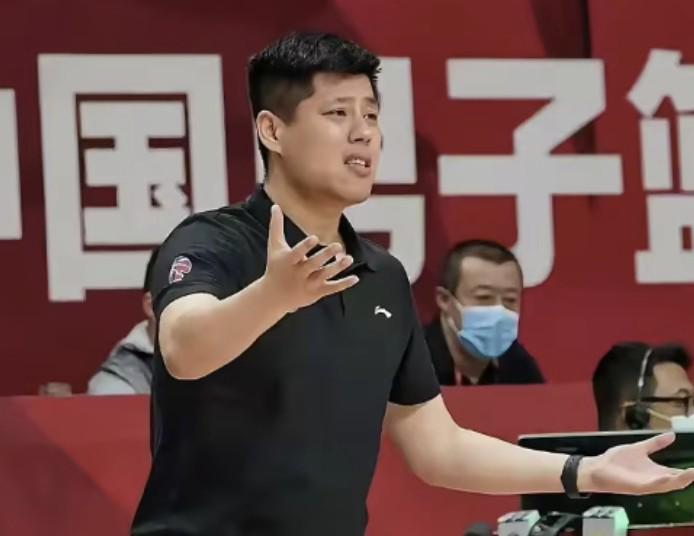 媒体人：潘江不再担任山西汾酒俱乐部主教练 | 中国区|球友会|股份有限公司