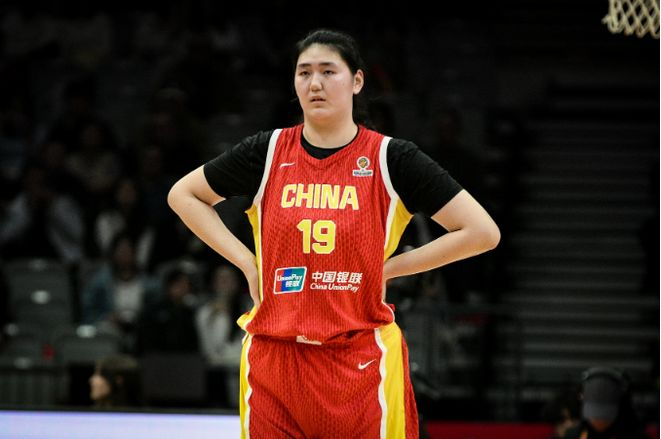 热身赛：中国女篮“性别大战”惜败北体大男篮 张子宇12分 | 中国区|球友会|股份有限公司