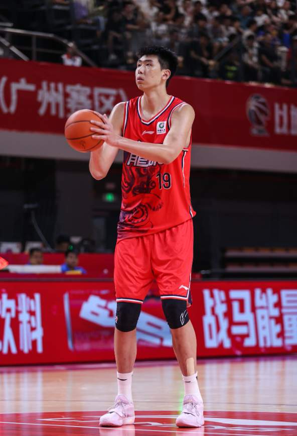 令人遗憾！徐昕无缘征战NBA夏联，原因曝光，球迷惋惜，杜锋躺枪 | 中国区|球友会|股份有限公司
