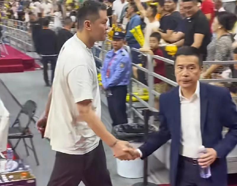 曝宏远已在考察新主帅！杜锋或将升任总教练，保留体面不算下课 | 中国区|球友会|股份有限公司