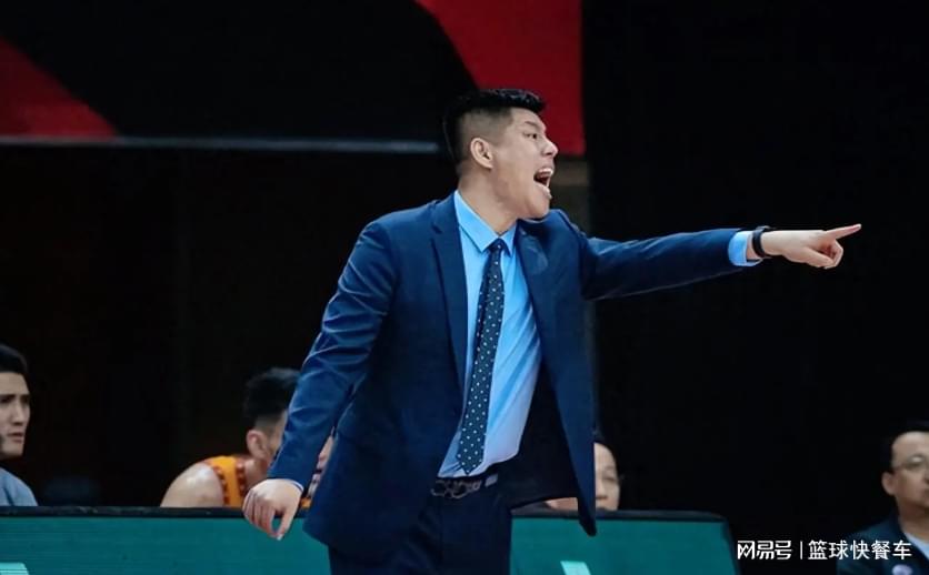 CBA休赛期又一名帅下课！李春江搭档被解雇：曾率队横扫广东队！ | 中国区|球友会|股份有限公司