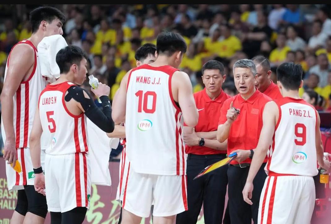 中国男篮实力榜第二 曾凡博等四人基本离开国家队 林葳重返俄勒冈 | 中国区|球友会|股份有限公司