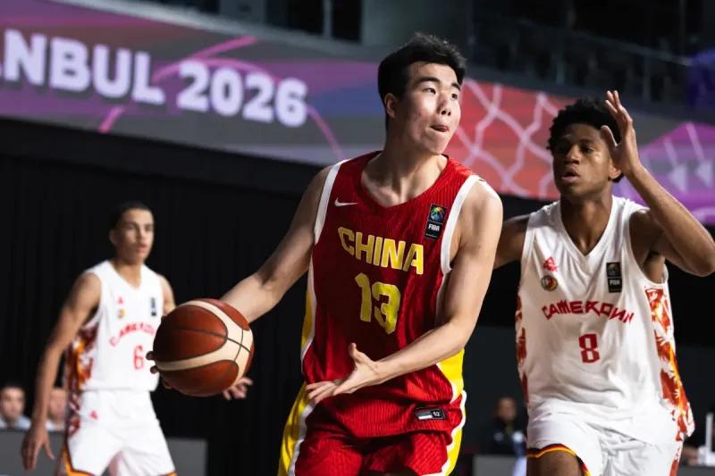 男篮U17大胜喀麦隆！张懿赵杰+2内统治级，张宇辰奇兵，攻守强硬 | 中国区|球友会|股份有限公司
