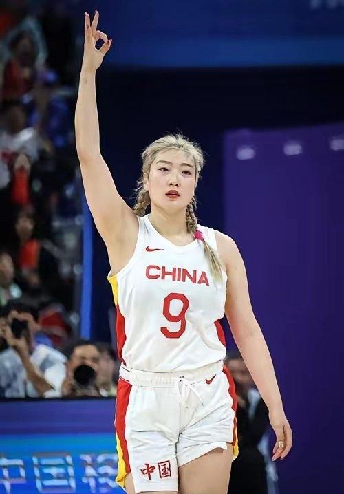世界杯后小红书持续加码足球,引入苏超等12个地方联赛