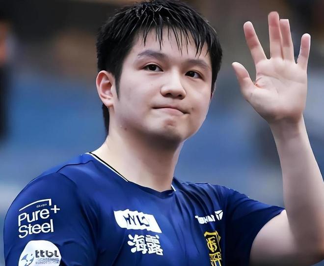 1过5暴扣+麦迪后仰!迪班萨首秀27+7兑现状元天赋 吹杨AD现场见证