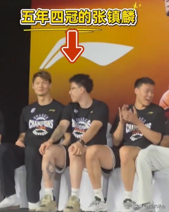 中国男篮抵达沈阳备战世预赛 | 中国区|球友会|股份有限公司