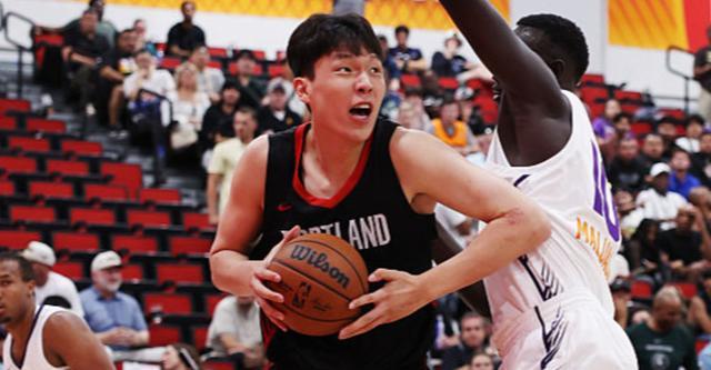 杨瀚森12分9篮板4助攻 开拓者不敌太阳 | 中国区|球友会|股份有限公司