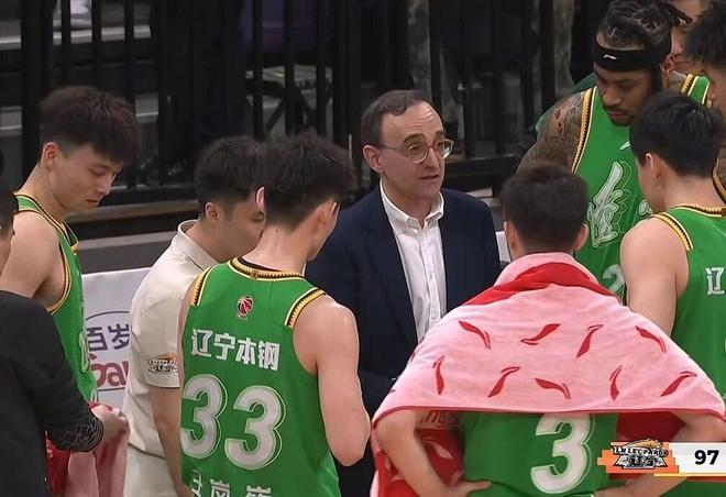 CBA最新消息！辽宁签约新小外，广东为黄明依提供续约合同，山东签约法耶年薪曝光 | 中国区|球友会|股份有限公司
