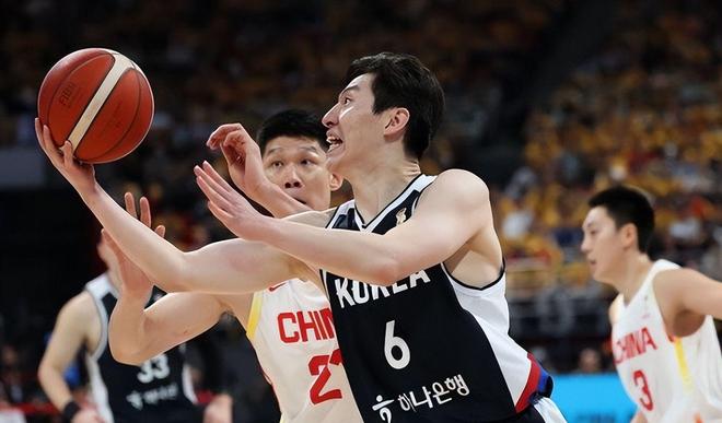 反转!皇马想买世界杯金球巨星:79岁佛爷改变主意 双方洽谈