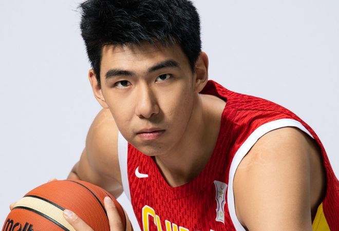 徐昕请假推迟去国家队报到：世预赛仅打28秒 此前婉拒马刺夏联邀约 | 中国区|球友会|股份有限公司