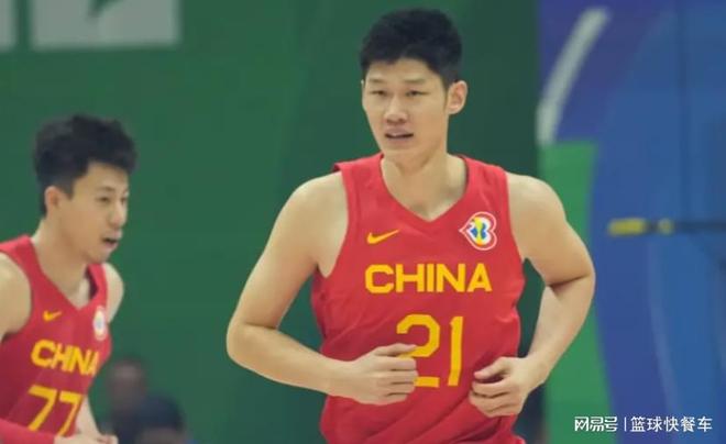 中国篮协又出大昏招了？郭士强学宫鲁鸣玩长集训：胡金秋被坑惨了 | 中国区|球友会|股份有限公司