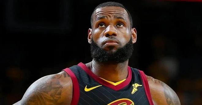 詹皇自愿大幅降薪！自减4900万工资，或将创下NBA最大降薪纪录 | 中国区|球友会|股份有限公司