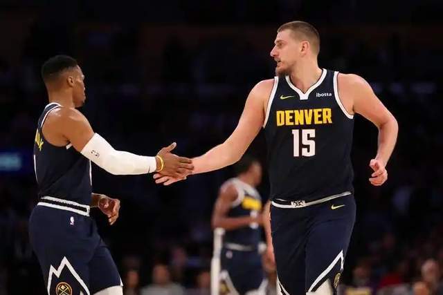 三场68+52+50！约基奇历史第一却拿不到MVP | 中国区|球友会|股份有限公司