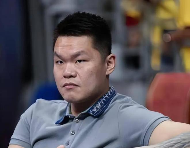 于汉超喊话申花球员:足球是强者的游戏,放下一切去打好比赛