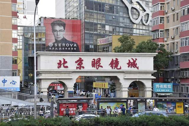国足vs新加坡身价对比:国足身价达新加坡三倍,王钰栋、塞鸟最高