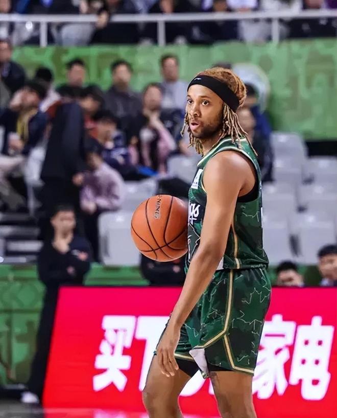 同曦连续两场一个模式输球！坚持用帕克引崩盘，最后又剩3秒犯规 | 中国区|球友会|股份有限公司