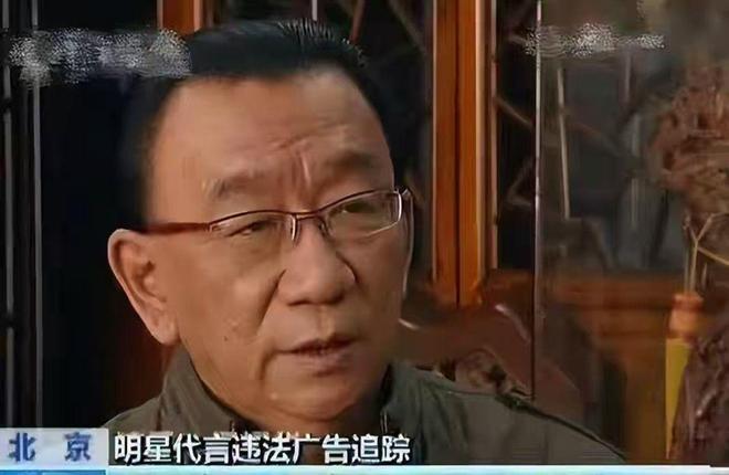 奥莱报:由于主裁向帕雷德斯出示黄牌,VAR有权介入提醒假摔