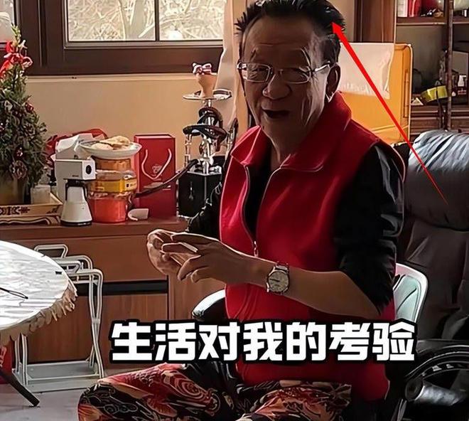 奥莱报:由于主裁向帕雷德斯出示黄牌,VAR有权介入提醒假摔